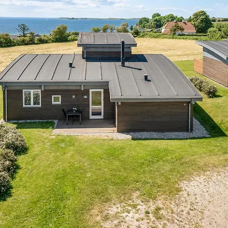 Gorgeous Home In Faaborg With Sauna *
